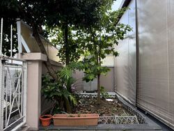 East View Garden (D16), Terrace #561965701